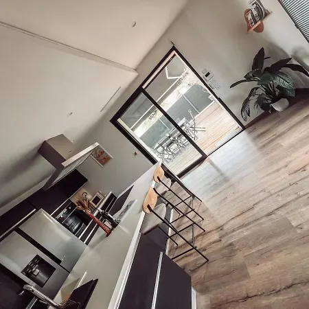 Duplex, Hyper-central - Piscine Privee - Garage *