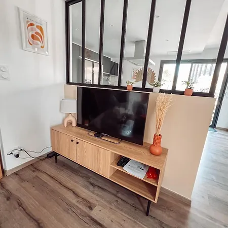 Duplex, Hyper-central - Piscine Privee - Garage * Бержерак