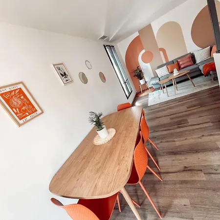 Duplex, Hyper-central - Piscine Privee - Garage Бержерак