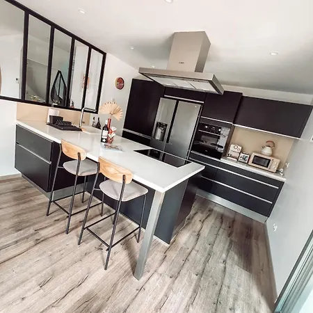 Duplex, Hyper-central - Piscine Privée - Garage Hébergement de vacances