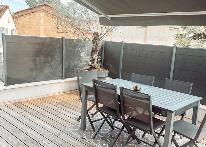 Feriehus Duplex, Hyper-central - Piscine Privee - Garage Bergerac