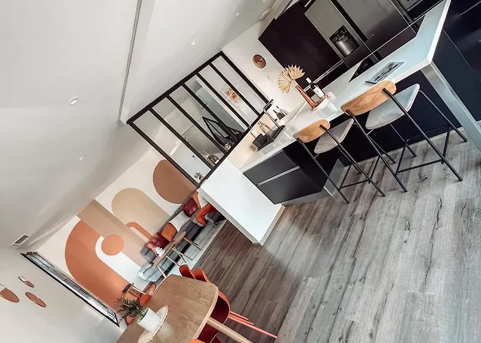 Duplex, Hyper-central - Piscine Privee - Garage * Bergerac