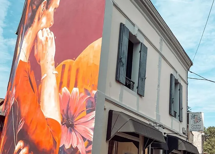 Feriehus Duplex, Hyper-central - Piscine Privee - Garage *